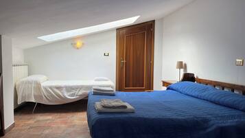 5 camere, Wi-Fi gratuito, lenzuola