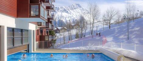 Innenpool, beheizter Pool