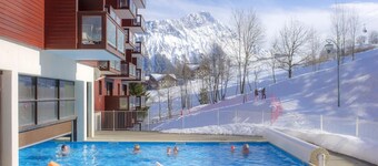 100m from shops, fitness, swimming pool, sauna, tv, ski locker, 40m², Le Corbier