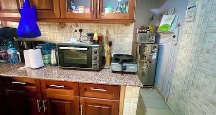 Cozy 1 Bedroom with Private full bathroom