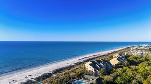 On the beach - Sunset Rentals | Villamare 2518 (Hilton Head Island)