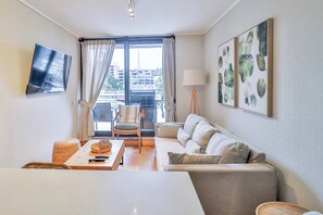 TV, offices - HOM I  Depto con Gran Terraza con Vista al Lago (Puerto Varas)