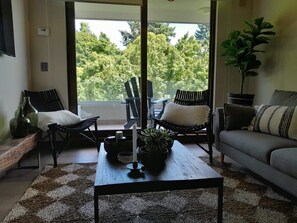 TV - HOM I Parking, Vista parcial al Lago, Wifi, 2D2B (Puerto Varas)