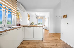 Fridge, microwave, oven, stovetop - Villa Magdalena Zadar Villas (Donja Jagodnja)