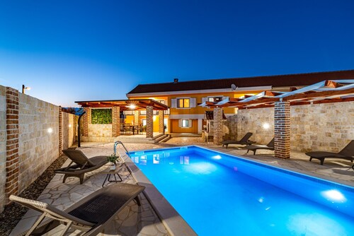 Villa Mendula Zadar Villas