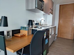 Fridge, microwave, oven, stovetop - HOM | Full equipado para estadías largas PNB (Antofagasta)