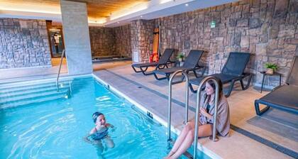 HOM I Estacionamiento Piscina temperada Calefaccion
