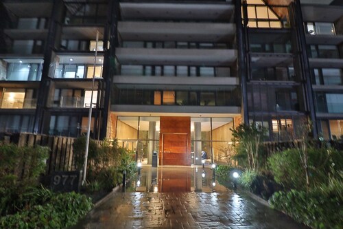 HOM I WiFi, Piscina temperada, Parking, Lavandería
