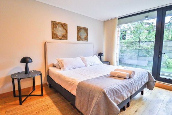 1 chambre, fer et planche à repasser, Wi-Fi, draps fournis