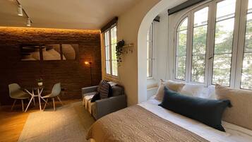 1 chambre, fer et planche à repasser, Wi-Fi, draps fournis