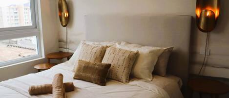 1 chambre, bureau, fer et planche à repasser, Wi-Fi