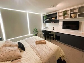 1 bedroom, desk, iron/ironing board, WiFi