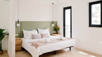 1 bedroom, desk, iron/ironing board, WiFi