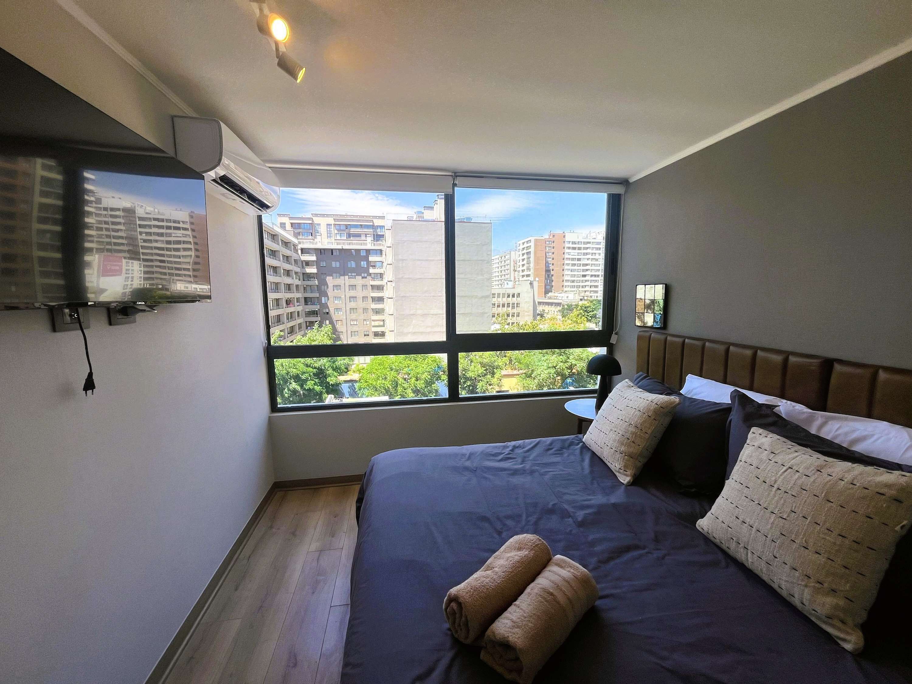 2 quartos, ferros/tábuas de passar roupa, Wi-Fi, roupa de cama