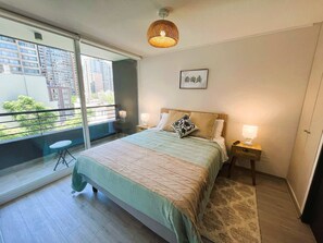 2 habitaciones, tabla de planchar con plancha, wifi y ropa de cama 