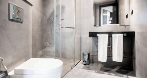 Standard Room, 2 Twin Beds, Non Smoking | Bathroom | Free toiletries, hair dryer, bathrobes - Best Western Hotel Rawalpindi Central (Islamabad)