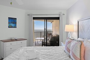 2 bedrooms, WiFi, bed sheets, wheelchair access