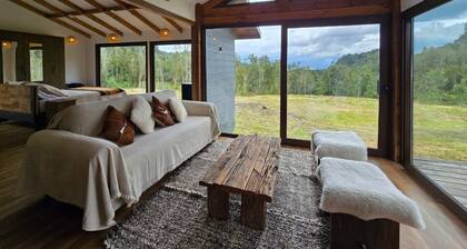 HOM I Cabaña La Ensenada Vista al Volcán