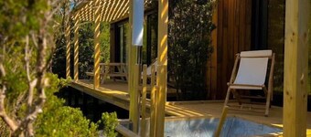 OUTSCAPE I Cabana Familiar En Lago Chapo con Hot Tub