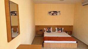 1 Schlafzimmer, Bügeleisen/Bügelbrett, WLAN, Bettwäsche