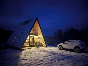 Exterior - OUTSCAPE | Estero/Wifi/Escalada/Cerro Castillo (Hueitra)