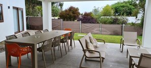 Outdoor dining - HOM | Casa en Alto Lomas a 3 min de Marbella. (Maitencillo)