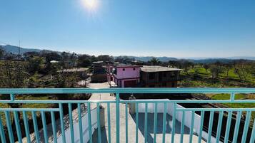 Deluxe Double Room, Balcony, Mountain View | Terrace/patio