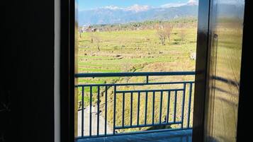 Deluxe Double Room, Balcony, Mountain View | Terrace/patio