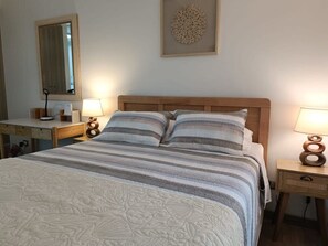 1 bedroom, desk, iron/ironing board, WiFi - HOM I Studio I Wifi Rápido I Frente al Mall Plaza (Antofagasta)
