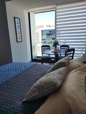 1 bedroom, desk, iron/ironing board, WiFi