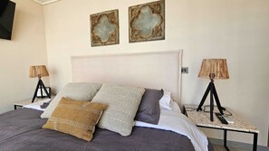 Bügeleisen/Bügelbrett, WLAN, Bettwäsche