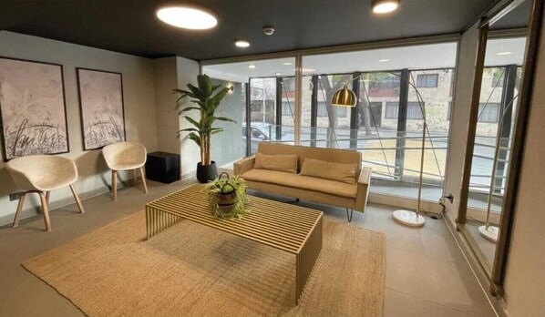 TV, offices