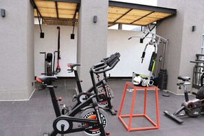 Fitness facility - HOM ELITE I Exclusive Suite in Las Condes - Parking/AC (Las Condes)