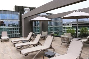 Terrace/patio - HOM ELITE I Exclusive Suite in Las Condes - Parking/AC (Las Condes)