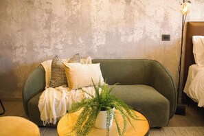 TV - HOM ELITE I Exclusive Suite in Las Condes - Parking/AC (Las Condes)