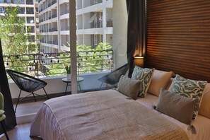 1 bedroom, desk, iron/ironing board, WiFi - HOM I Studio, 2PAX Cerca al Movistar Arena (Santiago)