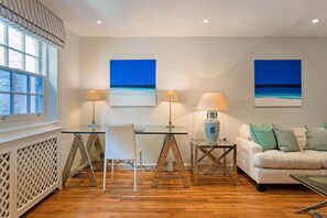 TV - 3 Bedroom Mews House - Marble Arch (London)
