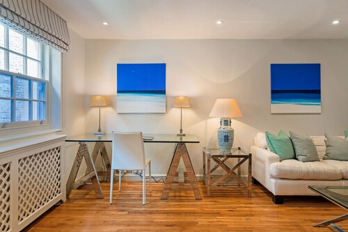 3 Bedroom Mews House - Marble Arch