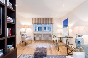 Interior - 3 Bedroom Mews House - Marble Arch (London)