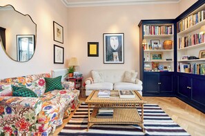Apartamento (2 Bedrooms) | Parte interna