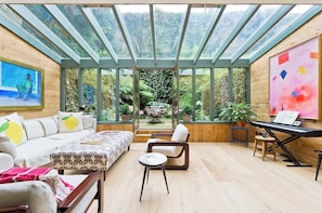 Interior - Gorgeous & Grand 5 Bed House, Holland Park (London)