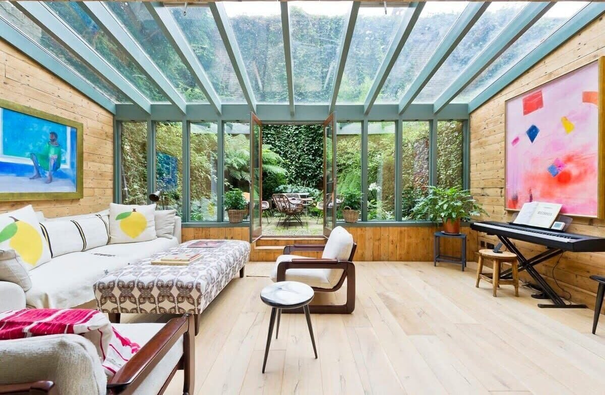 House (5 Bedrooms) | Interior