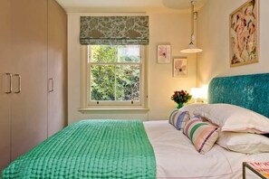 Interior - Charming 1 Bed Flat, Chelsea (London)
