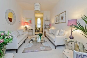 Apartment (1 Bedroom) | Interior - Charming 1 Bed Flat, Chelsea (London)