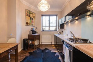 Apartment (1 Bedroom) | Bahagian dalam
