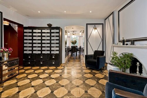 Stylish 5 Bed House in St. John's Wood/maida Vale