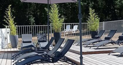 Dordogne Glamping - Emperor tent PV3