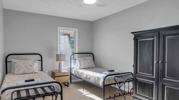 6 chambres, fer et planche Ă repasser, lit parapluie, Wi-Fi