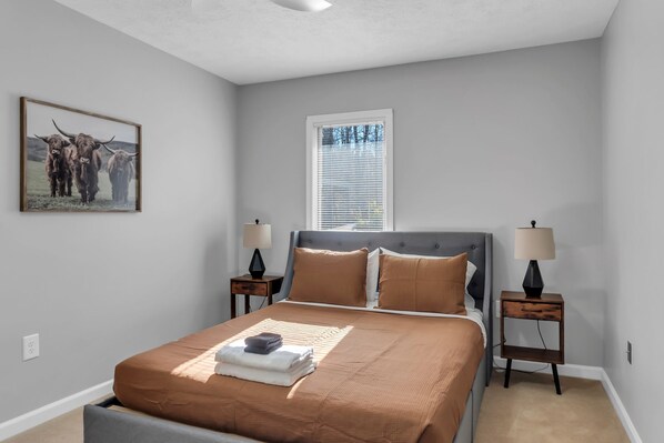 6 bedrooms, iron/ironing board, travel crib, WiFi