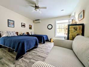 2 bedrooms, desk, iron/ironing board, travel crib